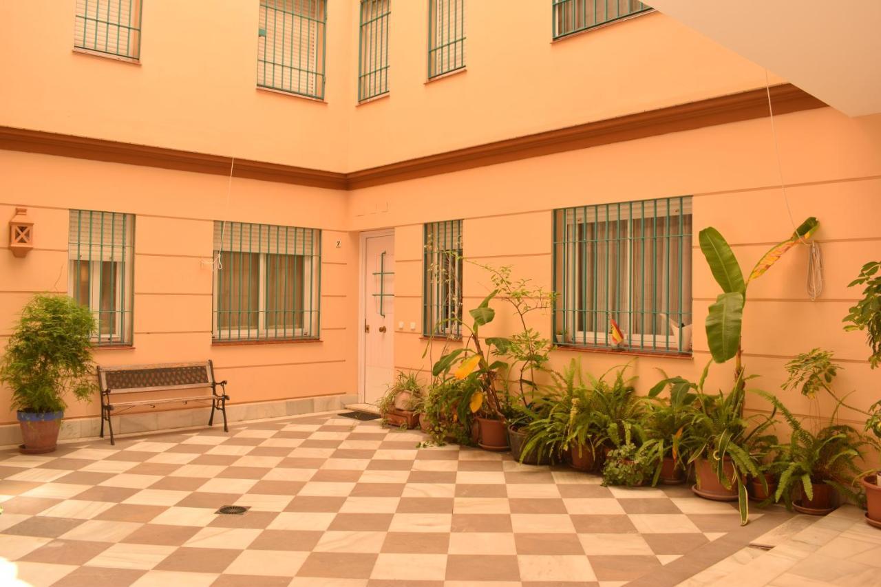 Duplex Donkey Parking Apartment Seville Luaran gambar