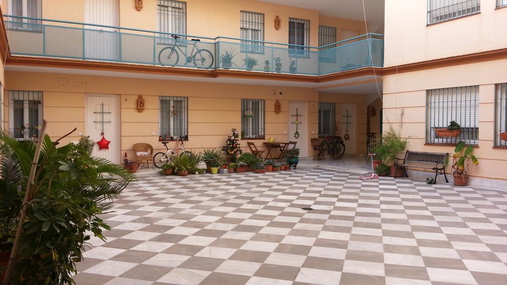 Duplex Donkey Parking Apartment Seville Luaran gambar